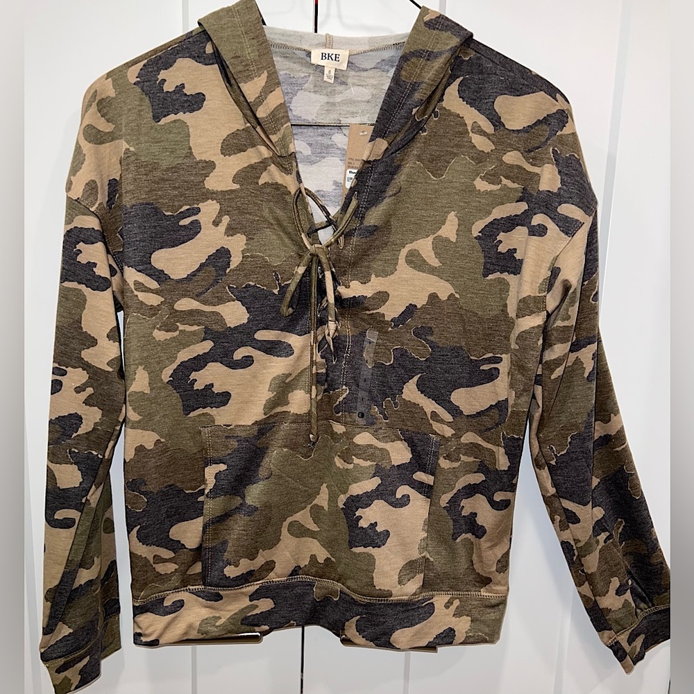 NWT BKE Tie-Up Camo Hoodie